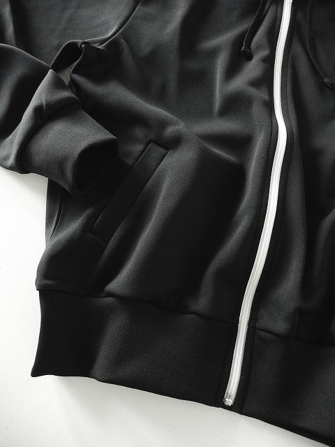 BLACK COMME des GARCONS【ブラック コム デ ギャルソン】正規